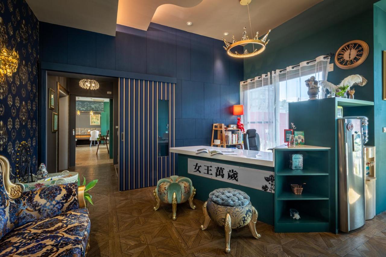 Queen Love Homestay Hualien stad Exteriör bild