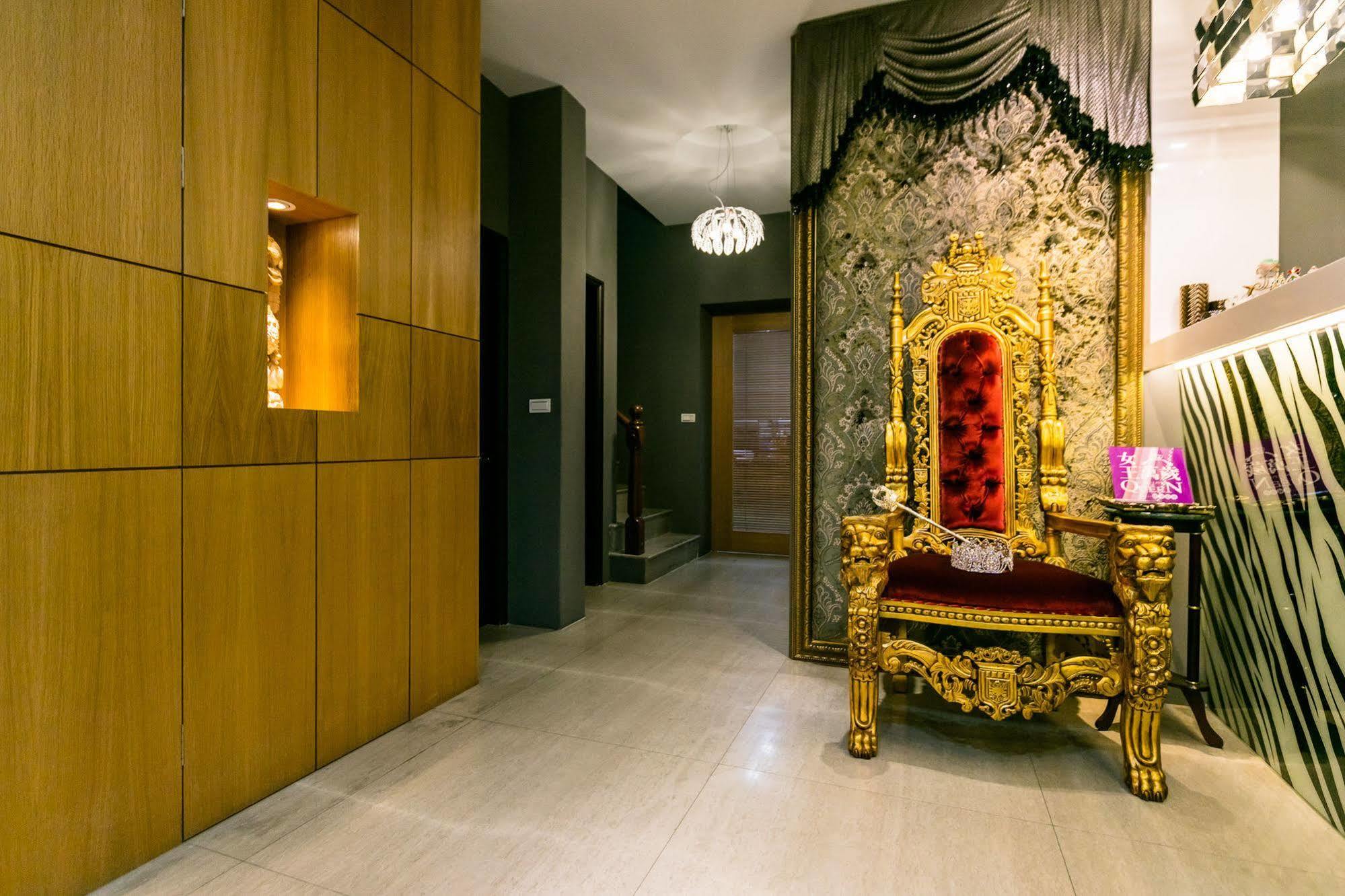 Queen Love Homestay Hualien stad Exteriör bild